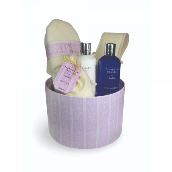 Tipperary Luxury Bath and Shower Set   Hat Box