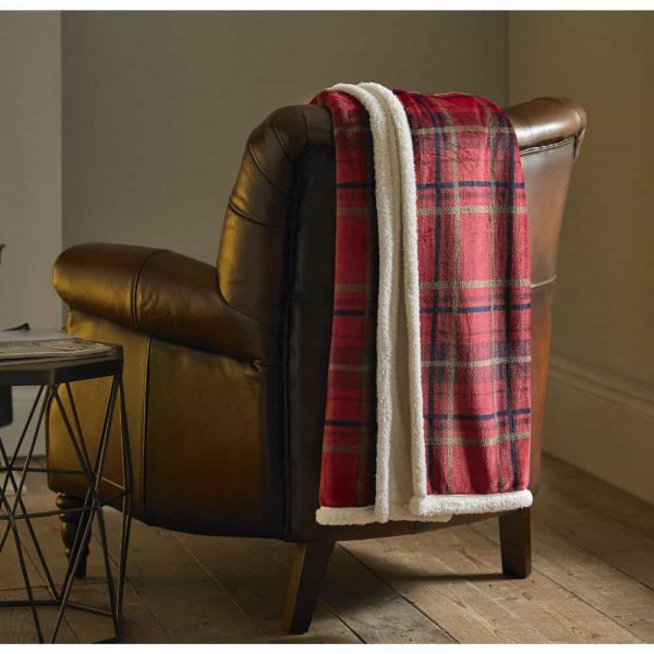 Red Check Sherpa Throw 125cm x 150cm