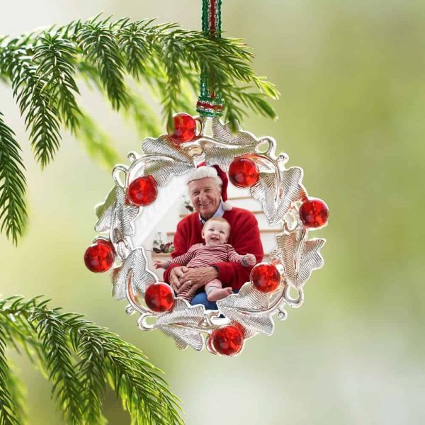 Newbridge Ivy Wreath Photoframe Decoration
