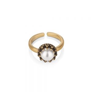 Ring with Pearl Setting