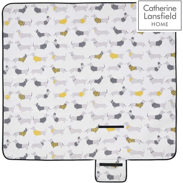 Silly Sausage Dogs Ochre Blanket 135 x 135cm