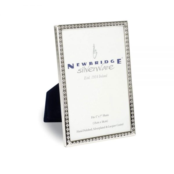 Newbridge Silverware Decorative Edge