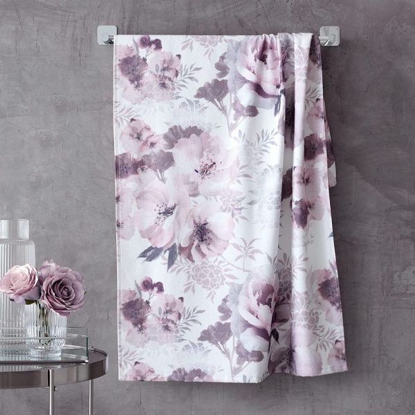 Dramatic Floral Blush Towel