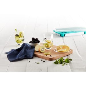 lekue industrial ice cube tray with lid turquoise