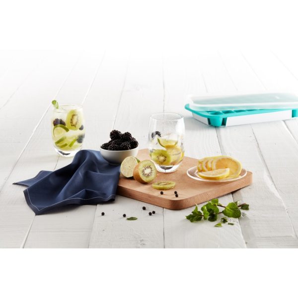 lekue industrial ice cube tray with lid turquoise
