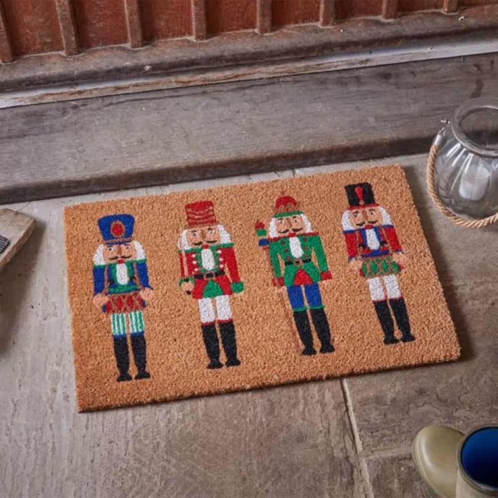 nutcrackers 40 x 60cm door mat natural coir