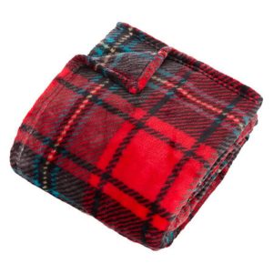 highland fleece throw in red 180x230cm