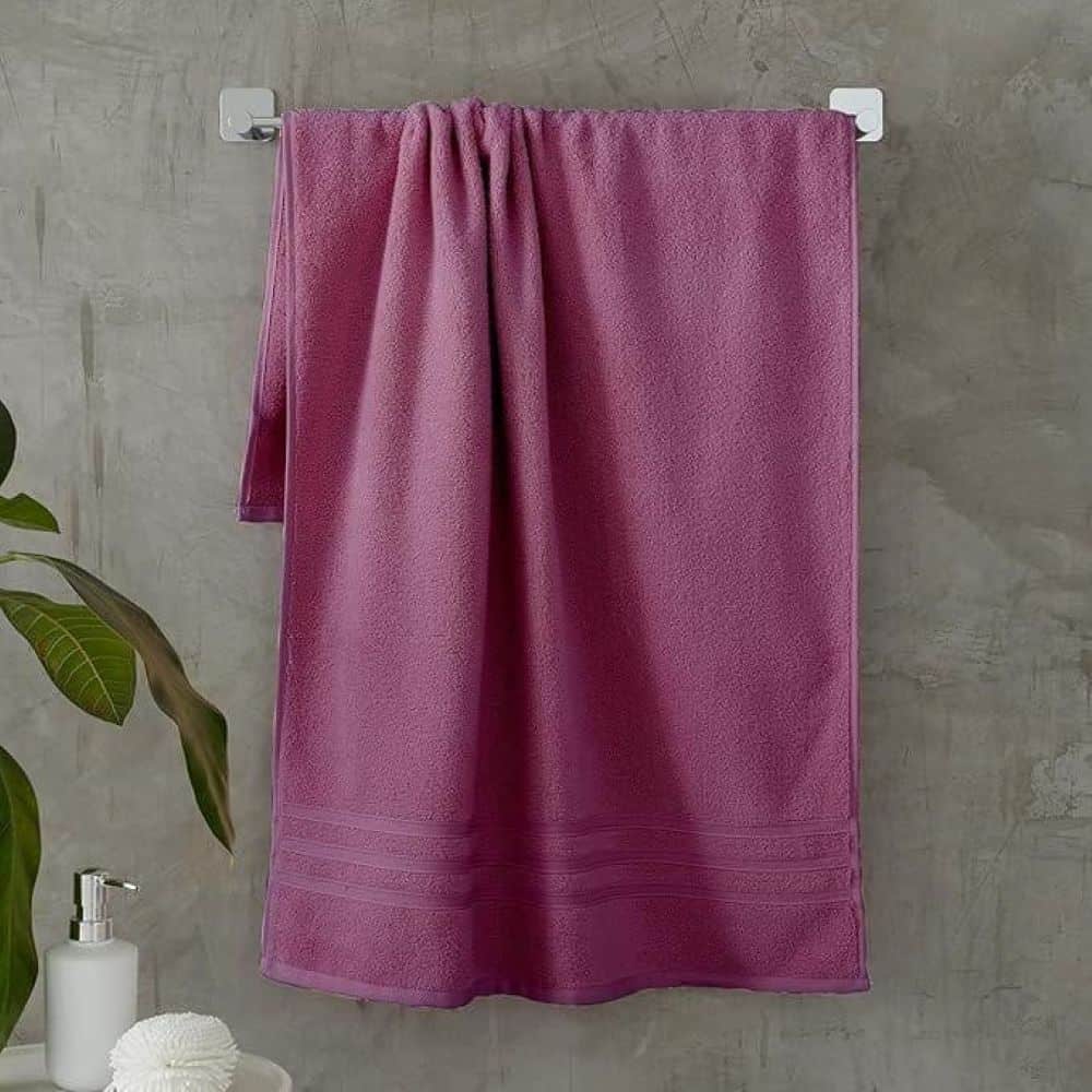 zero twist raspberry towels